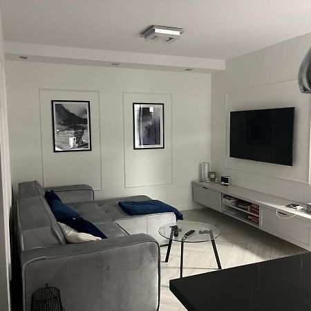 Apartament Panewnicka Katowiceアパートメント エクステリア 写真