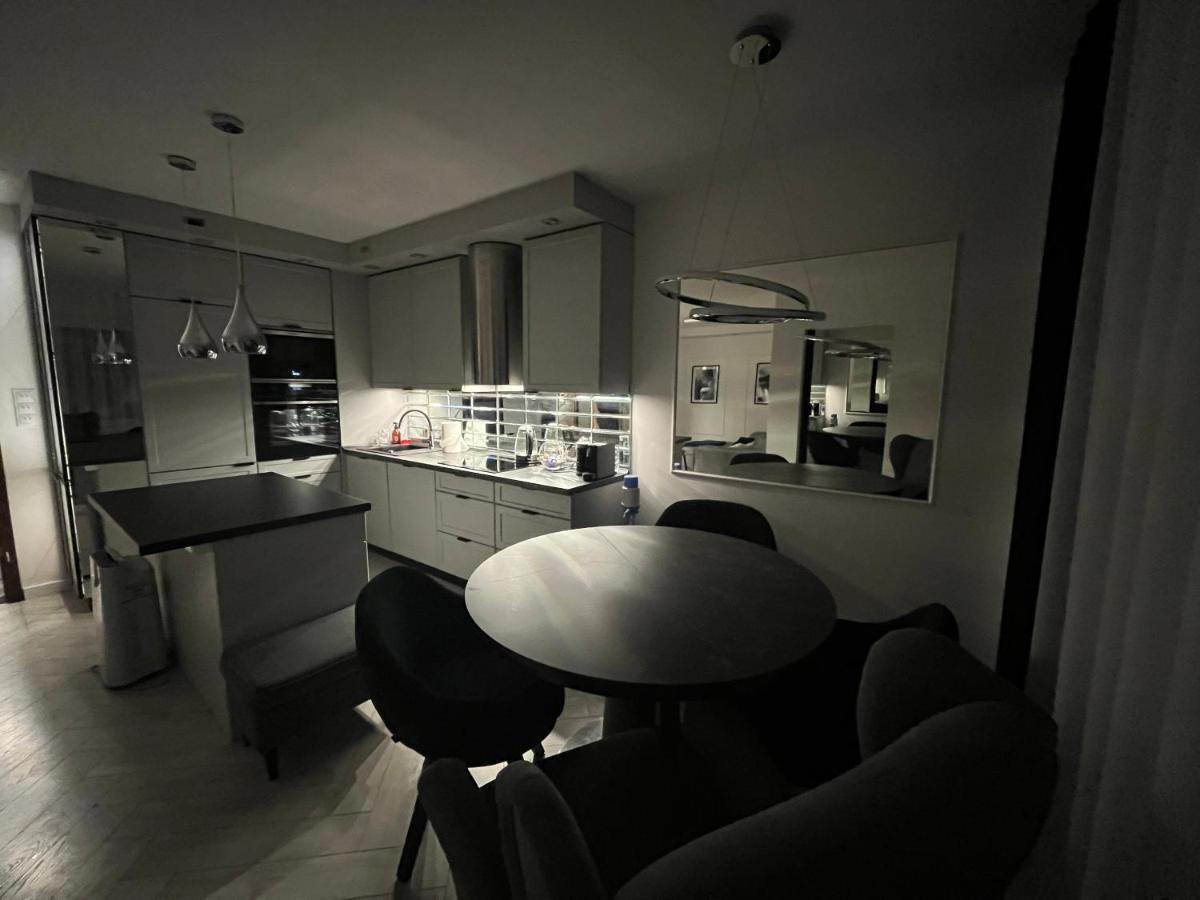 Apartament Panewnicka Katowiceアパートメント エクステリア 写真