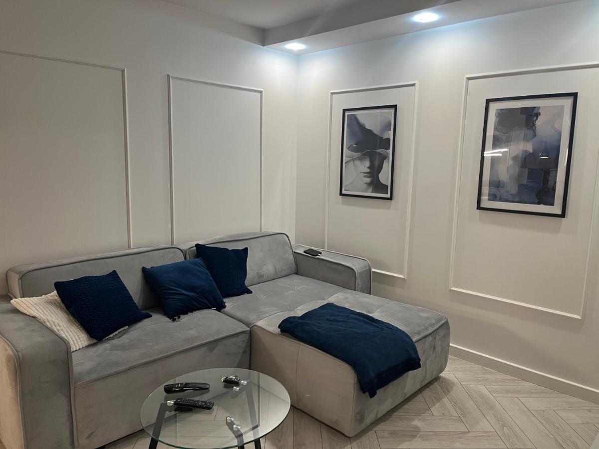 Apartament Panewnicka Katowiceアパートメント エクステリア 写真