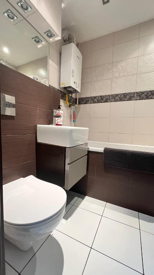 Apartament Panewnicka Katowiceアパートメント エクステリア 写真